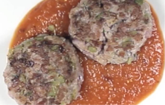 Receta de hamburguesa de secreto con salsa de tomate